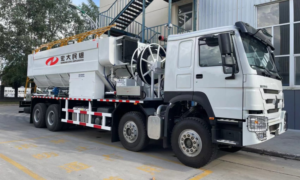 1731007588328463.jpg ͼ8-»ì×°Õ¨Ò©1_¸±±¾.jpg