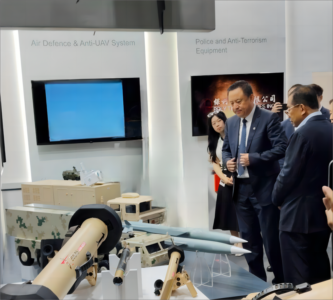 1716167681620776.png 640 (1).png